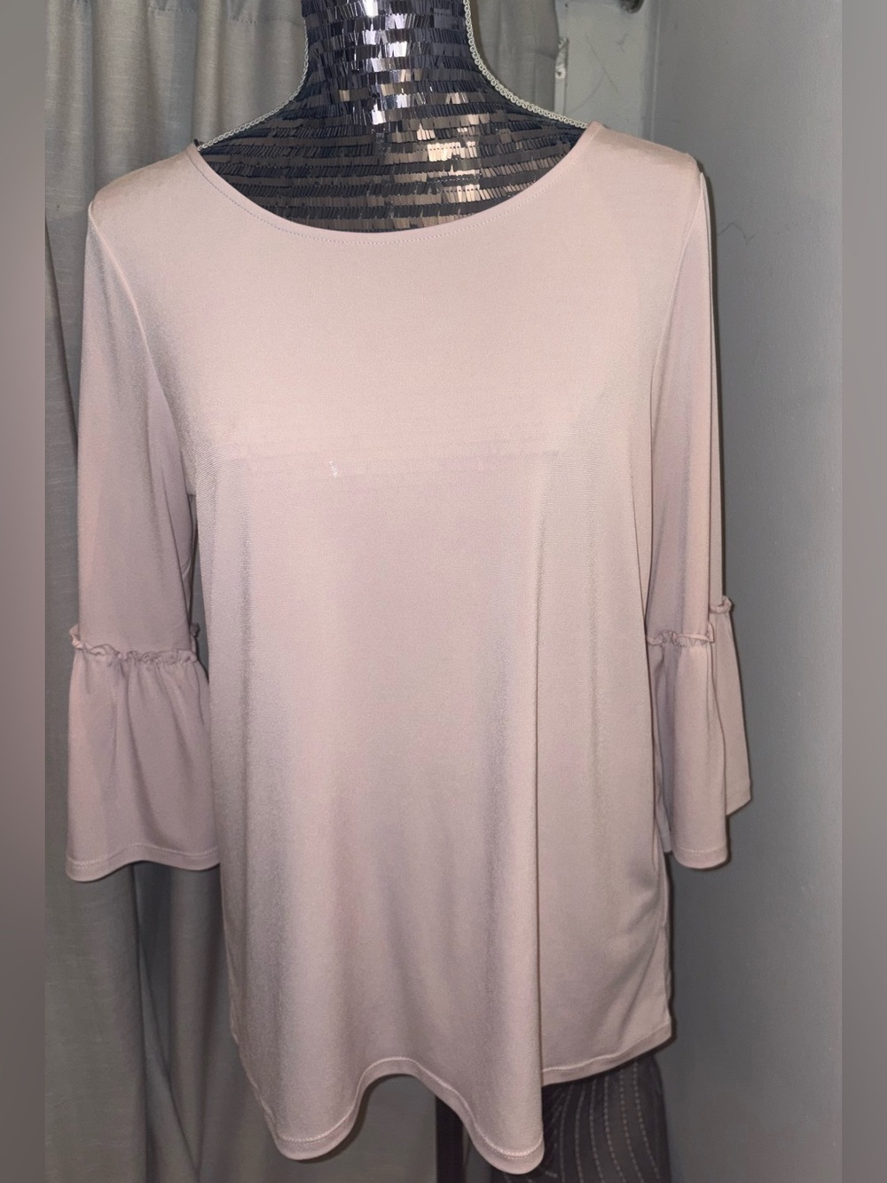 Ellen Tracy Pale Pink Ruffle Bell-Sleeve Long Sleeve Tee